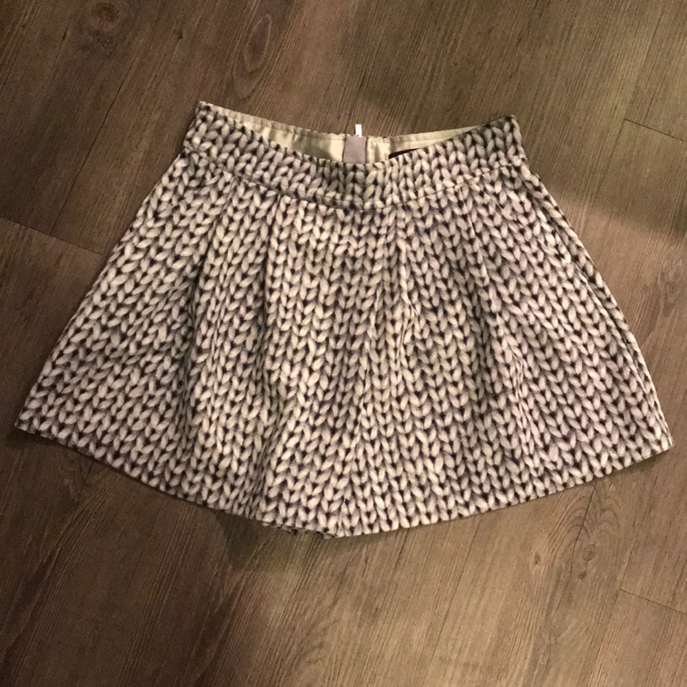 Banana Republic Skort size 4